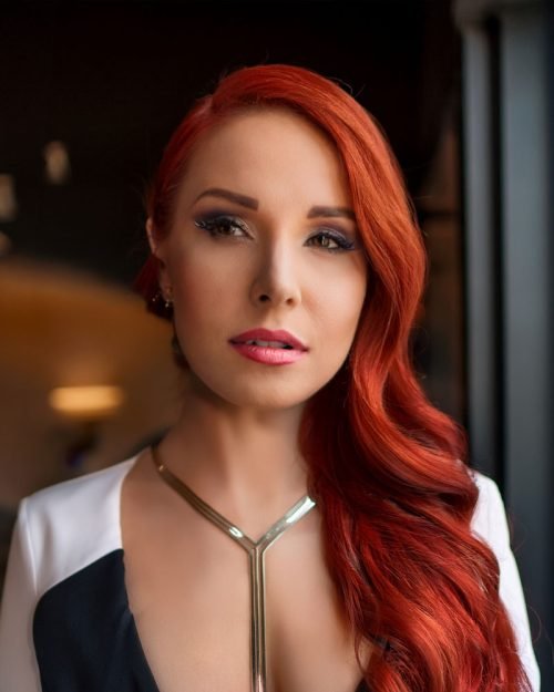 Health-Driven Toronto Escort with Wellness Passion – Livia Skye