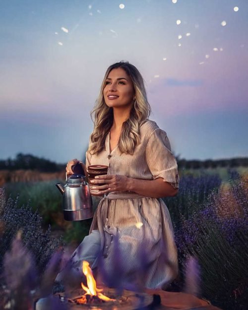 Tea Ritual Escort in Toronto – Liora Chen