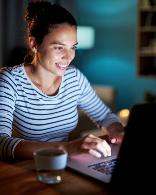 Sweet-Evening Escort in Toronto – Leona Hartley