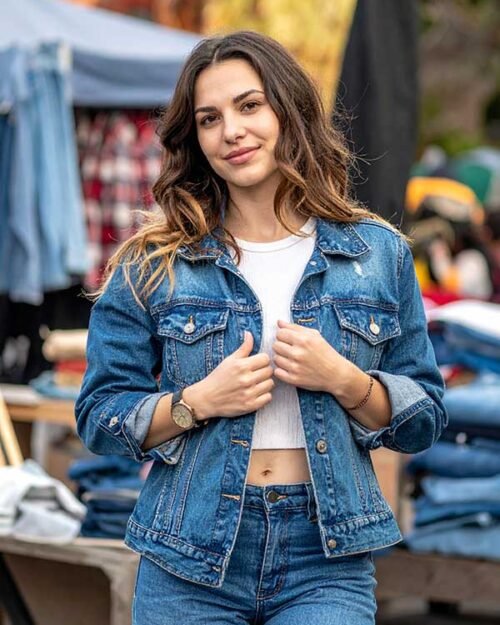 Creative Vintage Fashion Escort – Rae Holloway