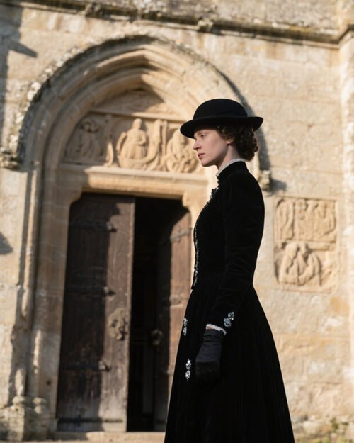 Tattooed Historian Escort – Isolde Quinn