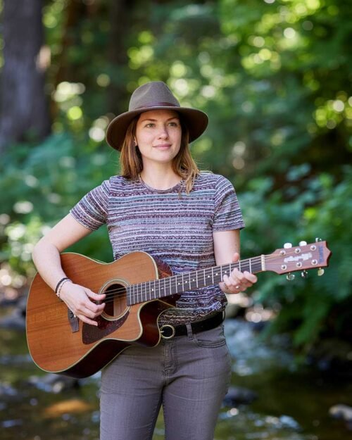 Cold Water Breathwork Escort – Rhea Fontaine