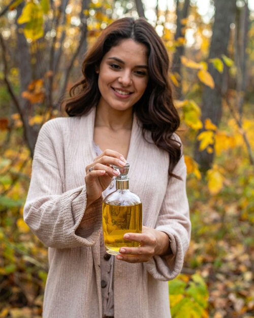 Tea Ceremony Escort – Lyra Chen